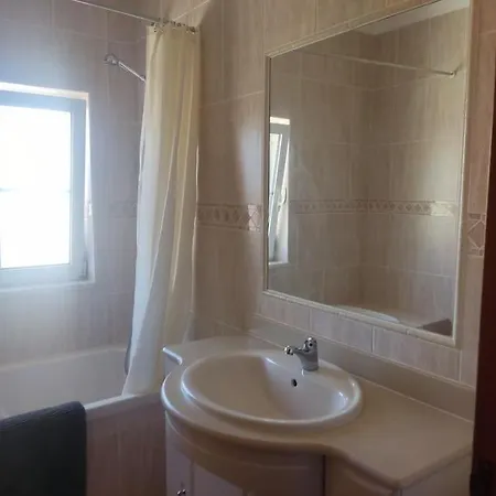 Central Location 3 Bedroom Villa Albufeira