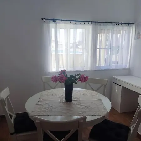 Central Location 3 Bedroom Willa *