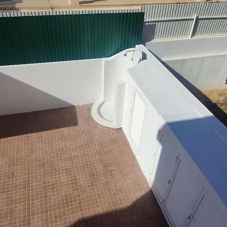 Central Location 3 Bedroom Albufeira