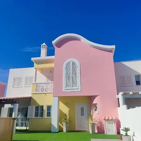 Central Location 3 Bedroom * Albufeira
